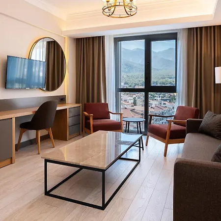 Hotel The Emporia 5*